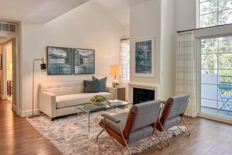 22219 Summit Vue Ln, Woodland Hills, CA 91367