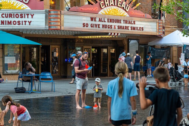 Attend a poetry reading at the Historic Chateau Theatre.