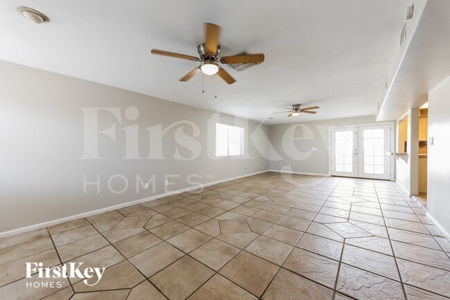 17834 N 33rd Dr, Phoenix, AZ 85053 - photo 7