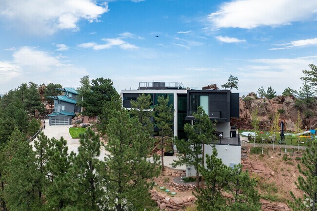 Custom luxury mansions in Pine Brook Hill are rare and can get up to $8 million.