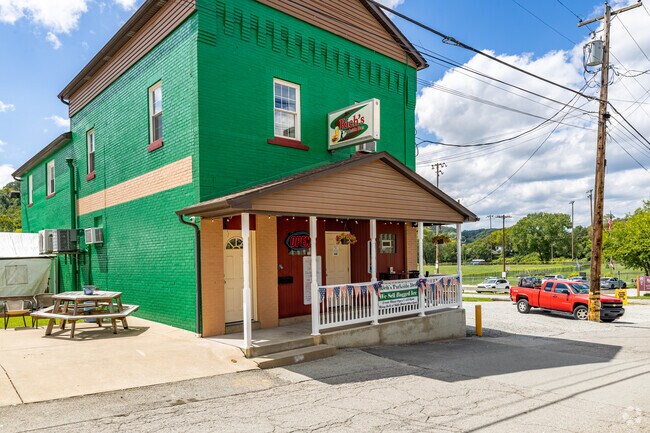 Stop in to Rich's Parkside Den when you are in Boston.