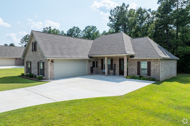 Oak Grove features newly built large homes in several of its neighborhoods.