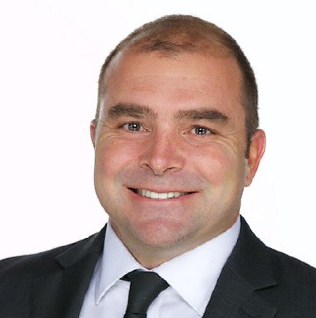 Agent Photo