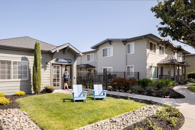 Chesapeake Point, San Mateo, CA 94403 - photo 3