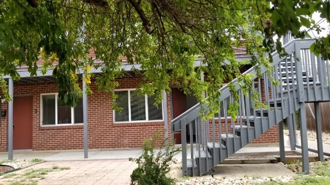 1090 30th St, Boulder, CO 80303 - photo 4