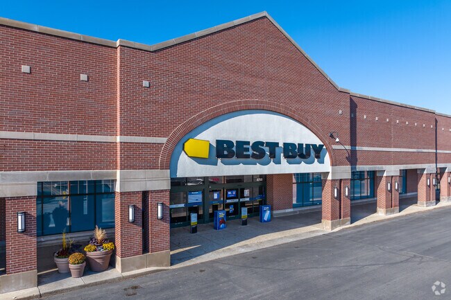 Best Buy keeps Fox Point residents supplied with all their electronic needs.