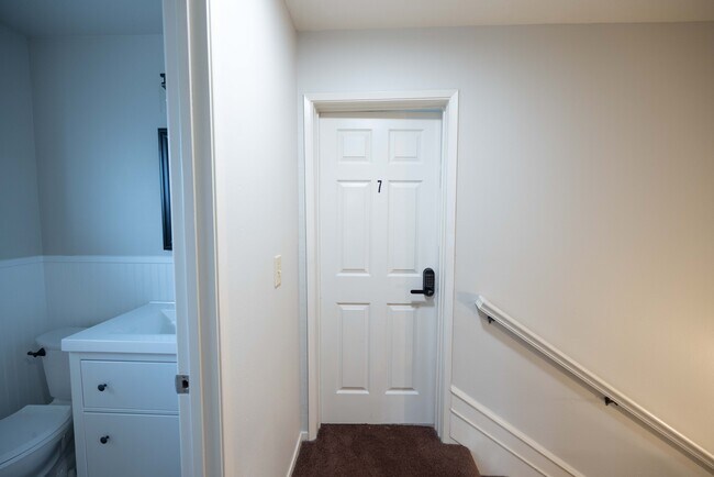 401 S Main St unit 3, Newberg, OR 97132 - photo 4