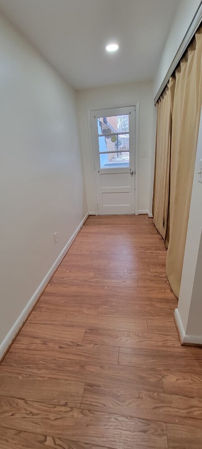 1807 Blueridge Ave unit 1, Silver Spring, MD 20902 - photo 7