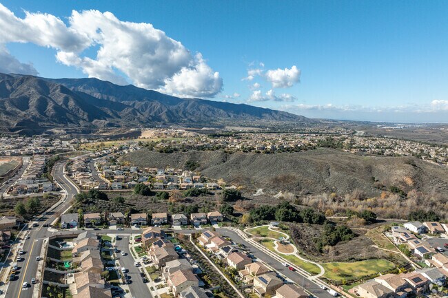 Sycamore Creek sits up against the Cleveland National Forest.