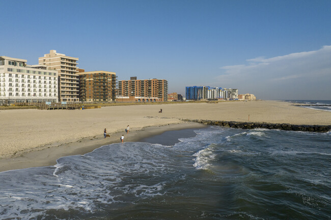 Best Life - Long Beach 2024 New York