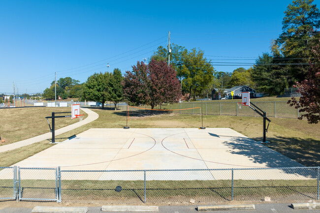 Bragg Middle School lots of outdoor activities for the children to enjoy.