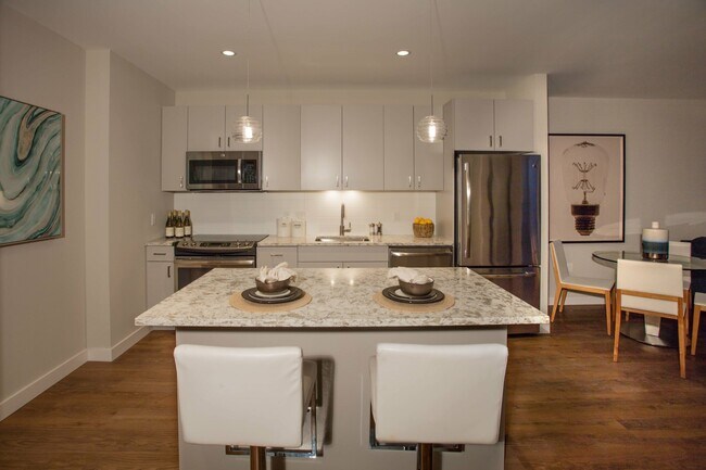5 Fan unit 632, Boston, MA 02210 - photo 2