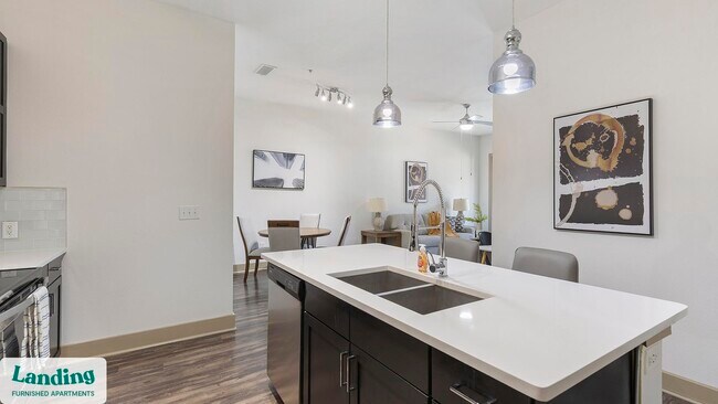 5005 Galleria Dr unit 3106, Farmers Branch, TX 75244 - photo 6