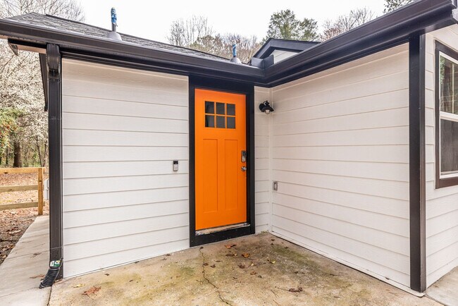 4240 Welcome All Terrace unit ID1261328P, Atlanta, GA 30349 - photo 3