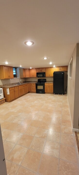 112 Tyler Dr Unit 1, Saylorsburg, PA 18353