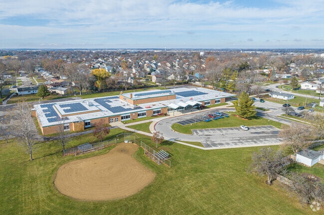 Aurora's Smith Elementary School has a student-teacher ratio of 11 to 1.
