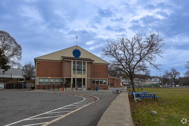 Clarke Elementary School in Swampscott has an overall grade of B on Niche.