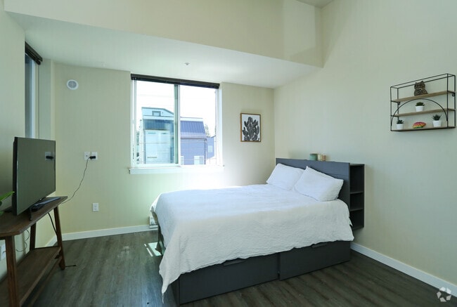 Studio, 1BA - 225 SF