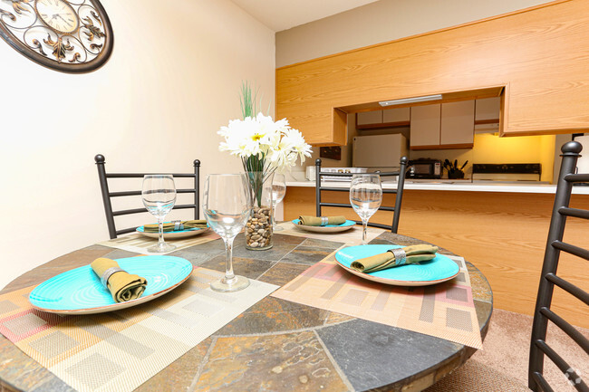 Vail Estates Apartments, Princeton, IN 47670 - photo 7