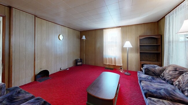 1026 E 16th St, Ashtabula, OH 44004 - photo 2