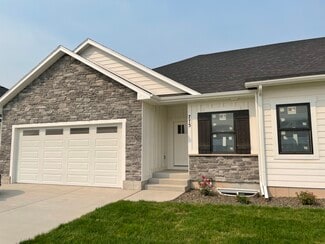 775 Silvermaple Dr, Ammon, ID 83401