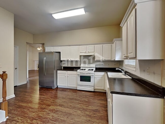 190 Cedarhurst Rd, Lawrenceville, GA 30045 - photo 3