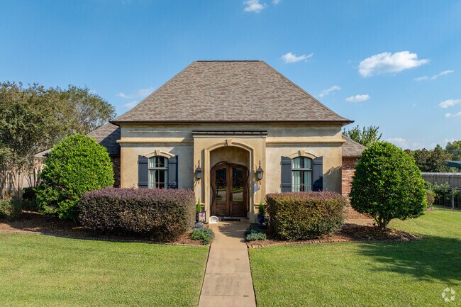Acadian homes are the most popular home style in Tennyson Oaks.