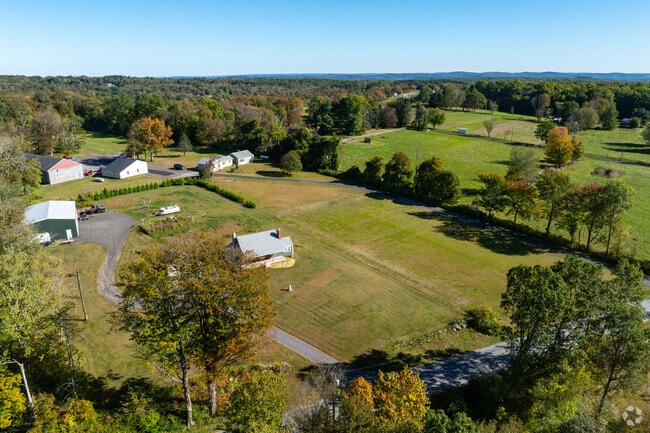 The town’s rural setting offers peaceful drives and beautiful views.