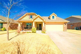 13313 SW 3rd St, Yukon, OK 73099