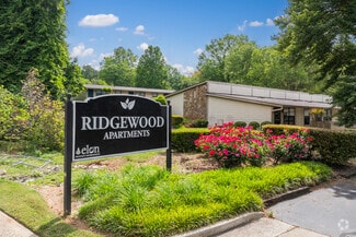 3863 Memorial Dr, Decatur, GA 30032