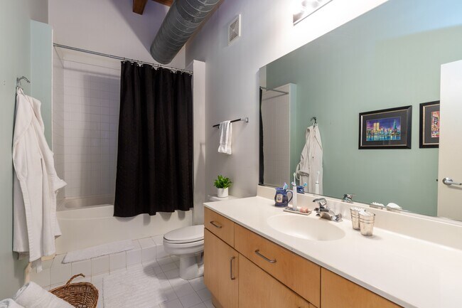 1133 S State St unit 503, Chicago, IL 60605 - photo 7