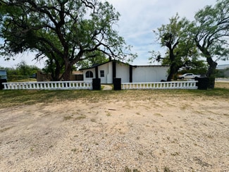 1920 Martin Luther King Dr, San Angelo, TX 76903