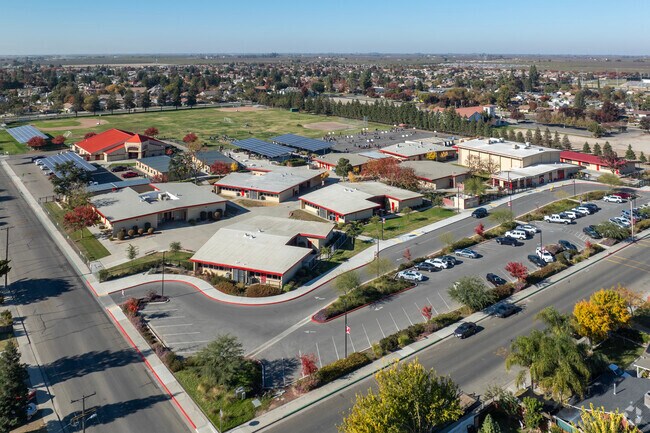 The campus of Kerman Middle School.