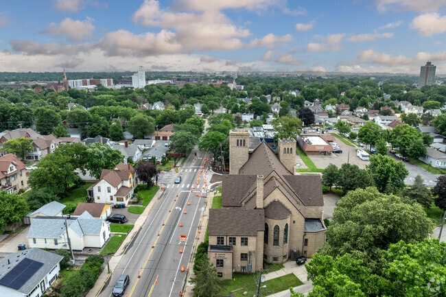 St. John Lutheran School is located off Broadway St NE.