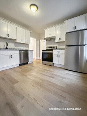 55 Hollander St Unit 2, Boston, MA 02121