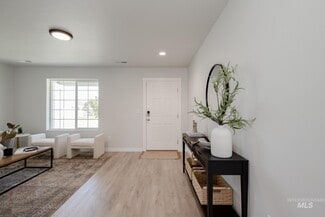 19357 Schooner Ave, Caldwell, ID 83605