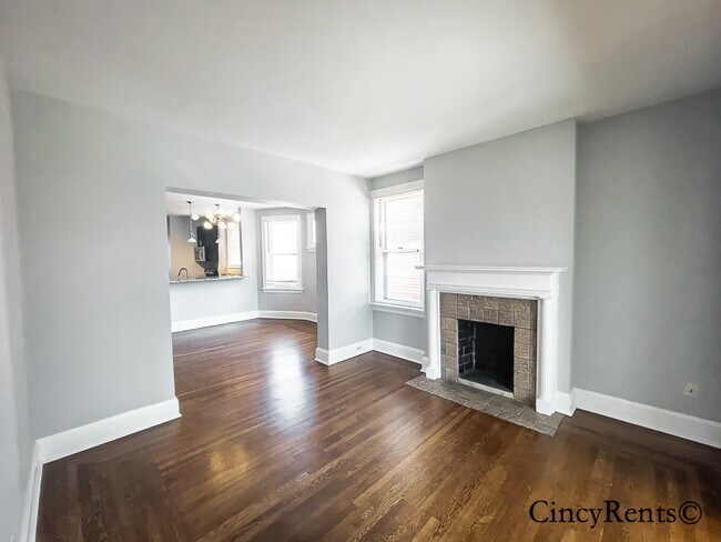 2642 Madison Rd unit 2, Cincinnati, OH 45208 - photo 5