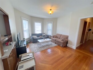 17 Cutter Ave Unit 1, Somerville, MA 02144