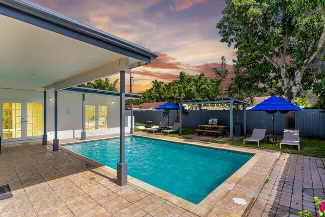 6452 Custer St unit ID1372341P, Hollywood, FL 33024 - photo 4