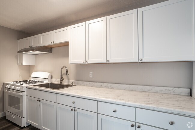 The Residences at Elm Street, Manchester, NH 03101 - photo 5