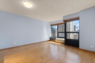 30 E Huron St, Chicago, IL 60611