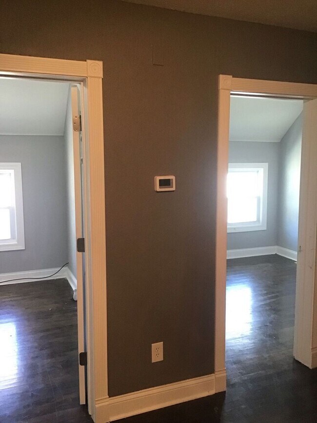 223 E Chambers St Unit 223A (Upper), Milwaukee, WI 53212