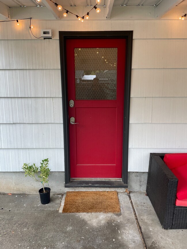 5520 N Concord Ave unit B, Portland, OR 97217 - photo 3