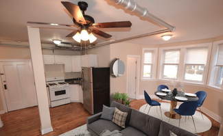 4828 W Addison St, Chicago, IL 60641