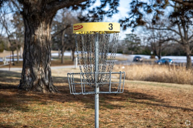 Enjoy a round of disc golf at Woods Park in Wellington.