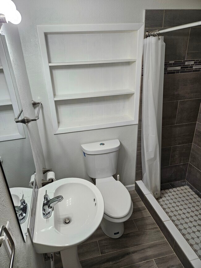 217 S Alder Dr, Orlando, FL 32807 - photo 7