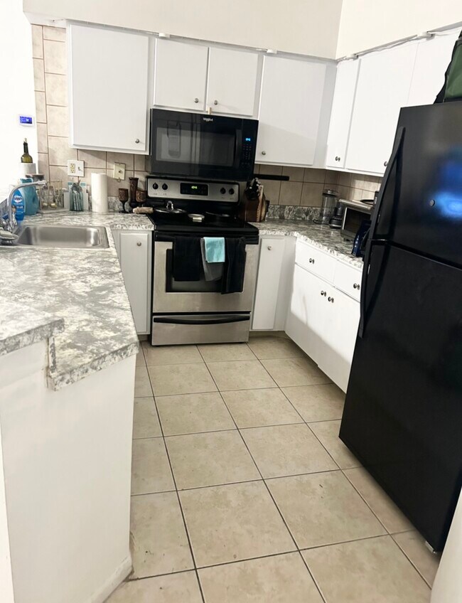 2445 SW 18th Terrace, Fort Lauderdale, FL 33315