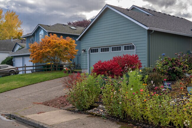Residents of the Scholls-Summerlake neighborhood take pride in their beautiful yards.