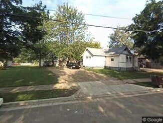 2337 Rheamount Ave, Lansing, MI 48906