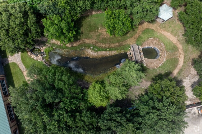 Students explore scenic paths and boost  well-being on Tinsley Elementary School' walking trails
